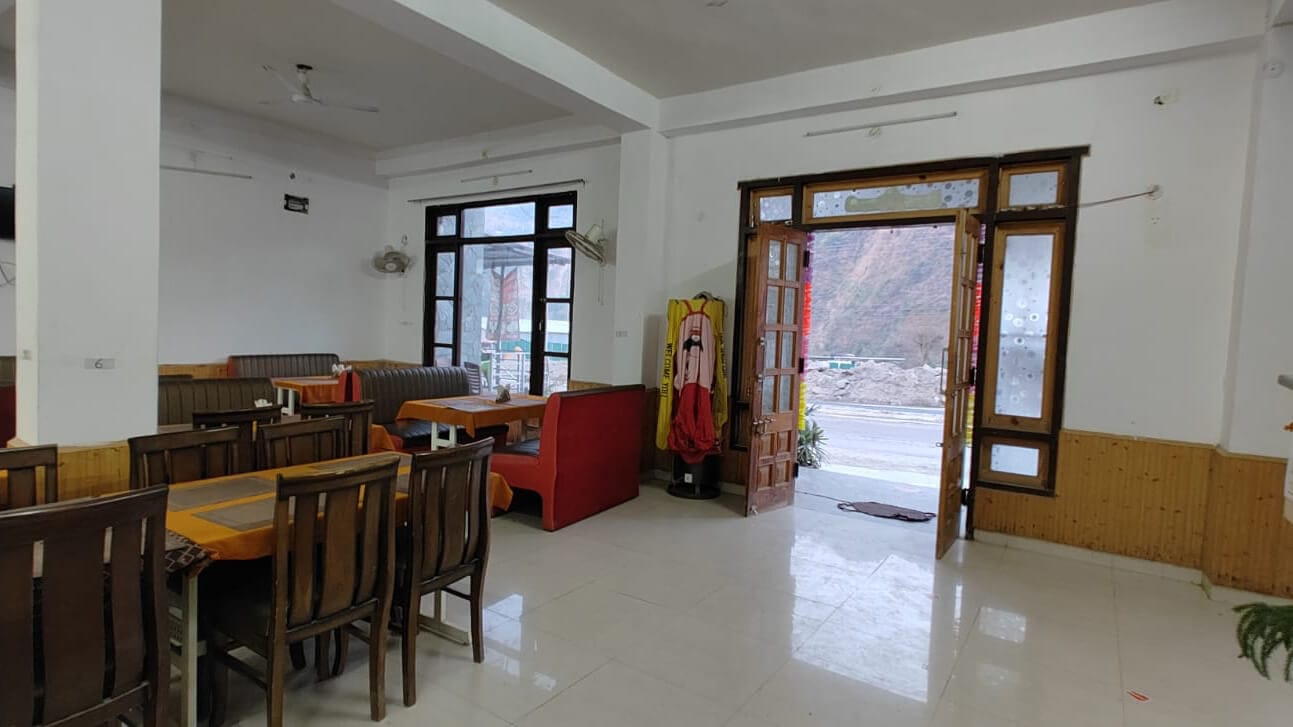 Restaurant Entrance Scenic View